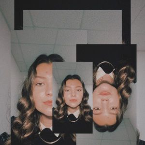 Meet your Posher, Michaela